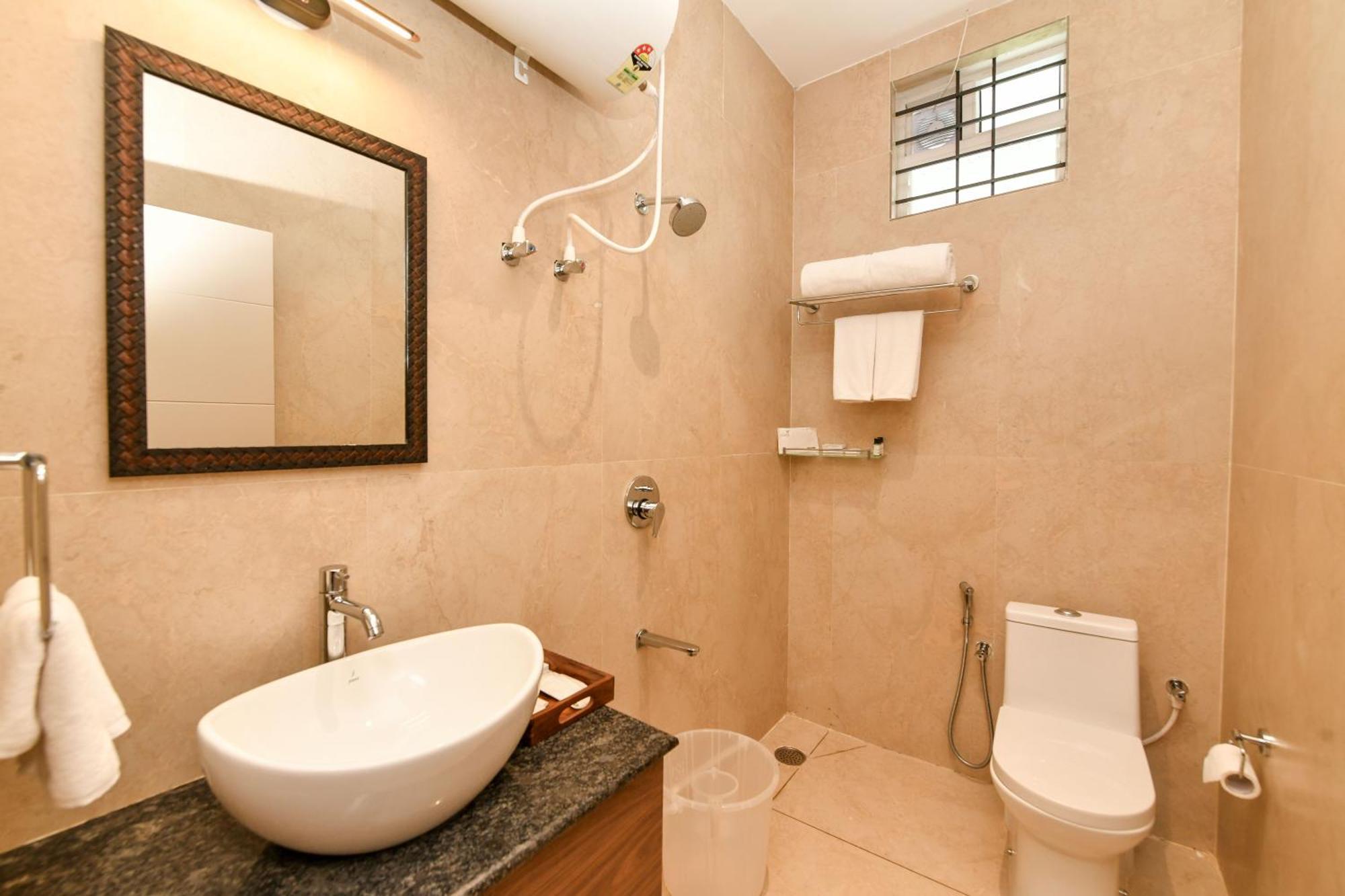 Inventree Aranya Resort & Spa Madikeri Exterior foto